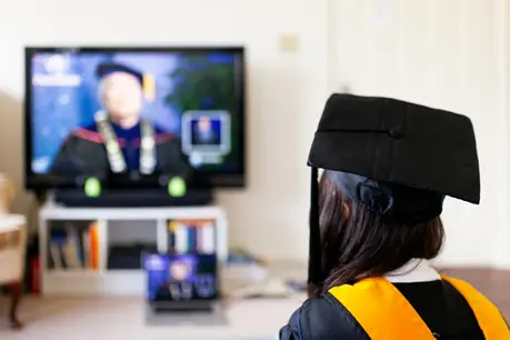 Navigating the Transition: How to Prepare for Life After University