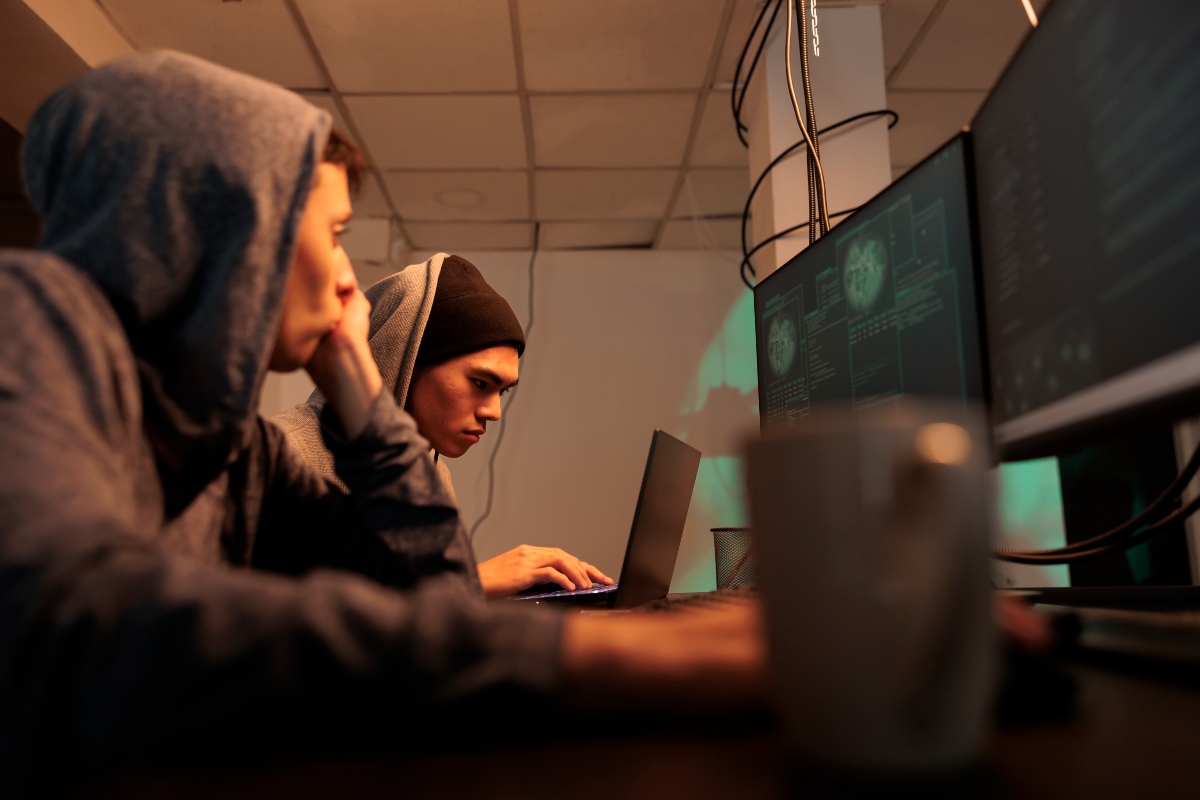 Students learning cybersecurity.