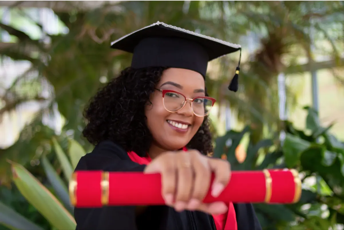 Associate degree vs. bachelor's degree.
